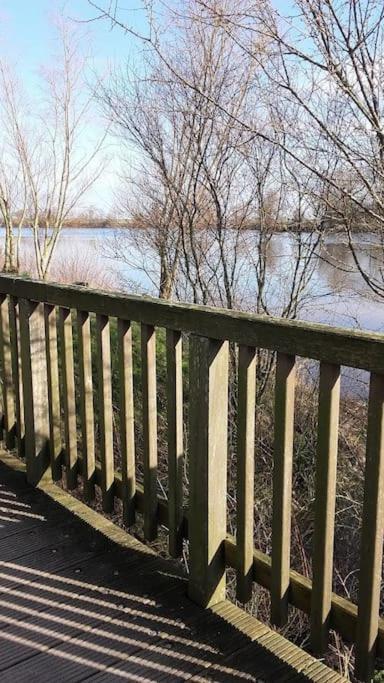 Liebevoll Eingerichtete Ferienwohnung Luettje Koje ドルヌム エクステリア 写真